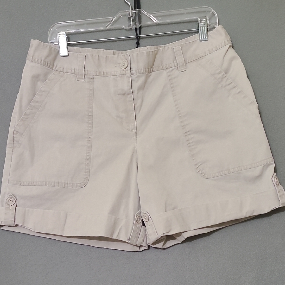 STYLE‎ & CO Women's Casual Flat Front Khaki Tan Shorts - Size 12